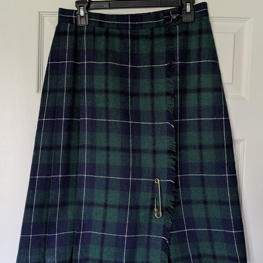 OOPS California-  Plaid Blue Tartan Wrap Around Skirt -1970's Vintage! Size 9/10